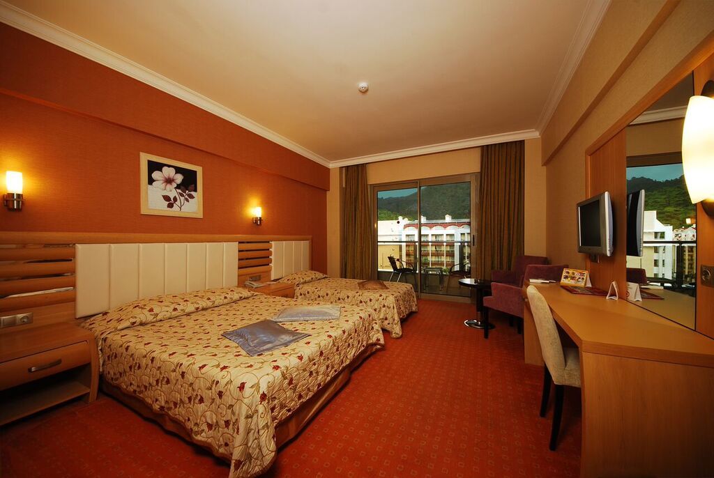 Grand Pasa Hotel Мармарис Экстерьер фото